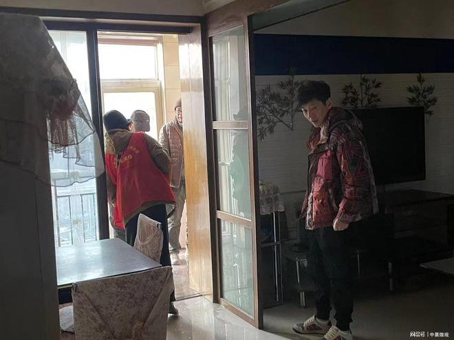 速响应高效解决暖气管漏水问题z6尊龙网站登录入口网格员迅(图3)